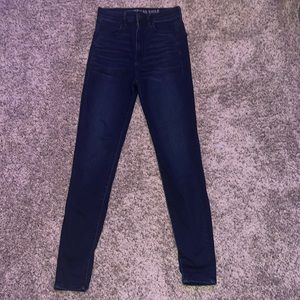 High waisted American eagle skinny jeans